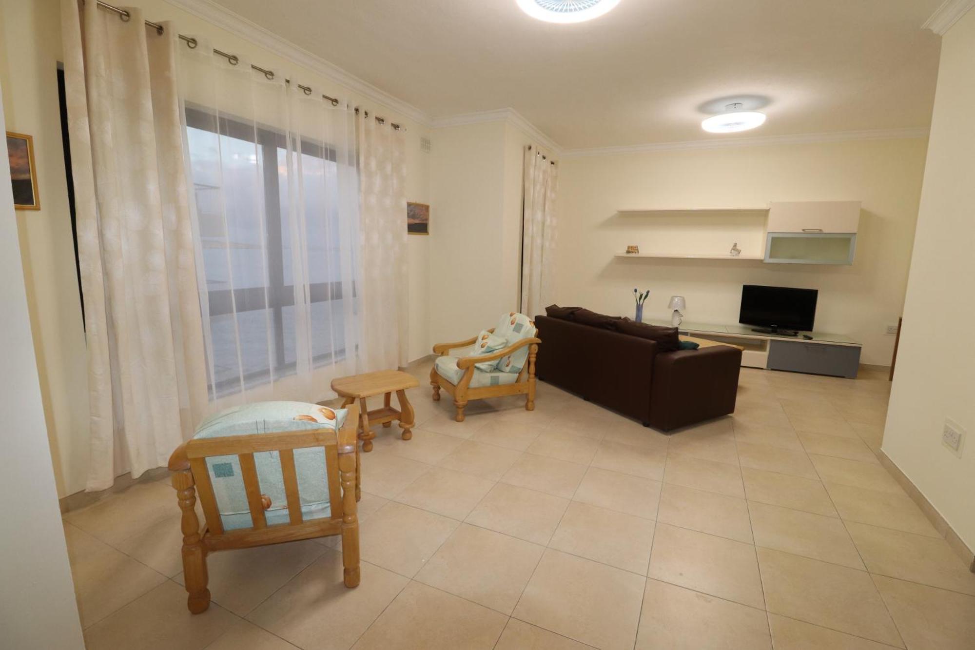 Appartamento The Sea Just Across The Road - Flat 3 St. Paul's Bay Esterno foto